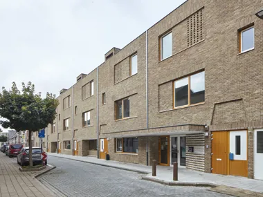 Der ökologische Verblender Nature7 Brick B schafft eine urbane Atmosphäre