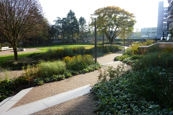 Huis van Hendrik mit Innengarten gewinnt Lieven de Key Penning 2014!