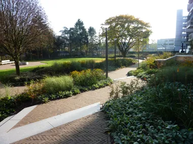 Huis van Hendrik mit Innengarten gewinnt Lieven de Key Penning 2014!