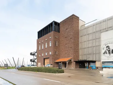 Verspielter Mix aus Öko-Verblendern für eine authentische Marke