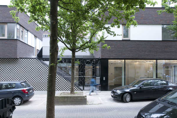 Soziales Wohnungsbauproject mit auffallend interessanter Architektur