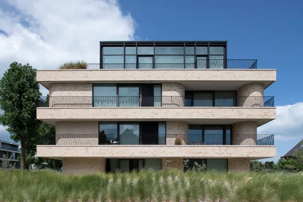 „Eileen Gray“ von Rietveld Projects ist zeitloser Minimalismus in äußerst robuster Form